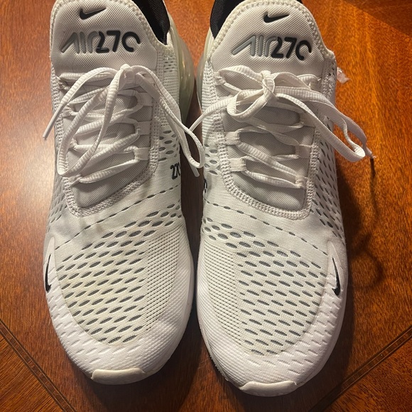 Nike White Sneakers with Mesh Upper and 270 Marking - Picture 1 of 3